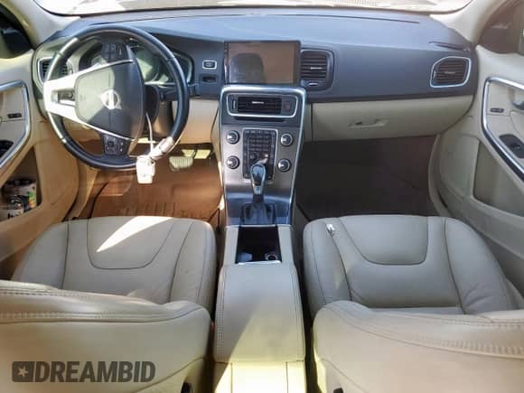 2014 Volvo S60 T5 с VIN YV1612FSXE2297148, выставлен на аукционе Copart как лот 84414775 с пробегом 56 133 миль миль и Списание • Salvage title. История ставок и продаж доступна на DreamBid. Изображение 8.