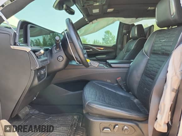 2021 Cadillac Escalade Premium Luxury Platinum с VIN 1GYS4DKL8MR254711, выставлен на аукционе Copart как лот 59610065 с пробегом 78 425 миль миль и Списание • Salvage title. История ставок и продаж доступна на DreamBid. Изображение 7.