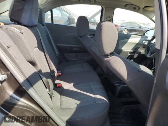 2014 Chevrolet Sonic LT with VIN 1G1JC5SH7E4120415, listed as a Copart auction lot 81117135 with 129,438 mi miles and Salvage title. Bid and sale history available at DreamBid. Image 10.