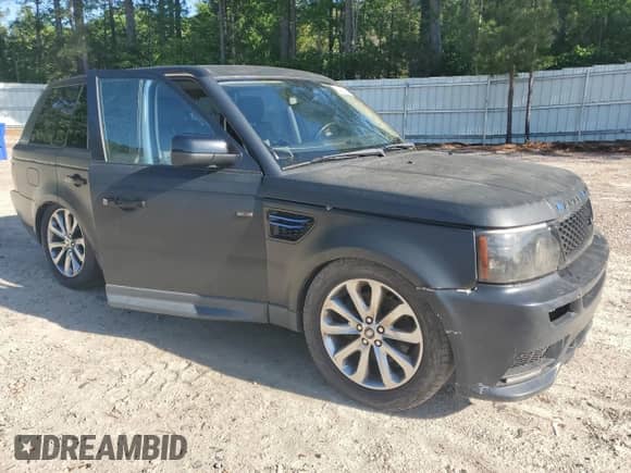 2010 Land Rover Range Rover Sport HSE with VIN SALSF2D41AA229937, listed as a Copart auction lot 54884035 with 109,760 mi miles and Salvage title. Bid and sale history available at DreamBid. Image 4.