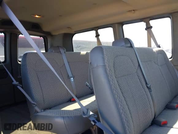 2008 Chevrolet City Express Cargo with VIN 1GNFH154181182390, listed as a IAAI auction lot 41417436 with 116,281 mi miles and . Bid and sale history available at DreamBid. Image 8.