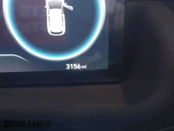 2024 Hyundai Tucson SEL z VIN 5NMJB3DE2RH427831, wystawiony jako IAAI lot #41402050 z przebiegiem 3 156 mil mil oraz . Historia ofert i sprzedaży dostępna na DreamBid. Obrazek 7.