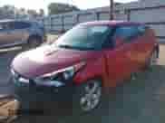 2013 Hyundai Veloster w/Black Int z VIN KMHTC6ADXDU149129, wystawiony jako IAAI lot #43274786 z przebiegiem 186 835 mil mil oraz . Historia ofert i sprzedaży dostępna na DreamBid. Obrazek 16.