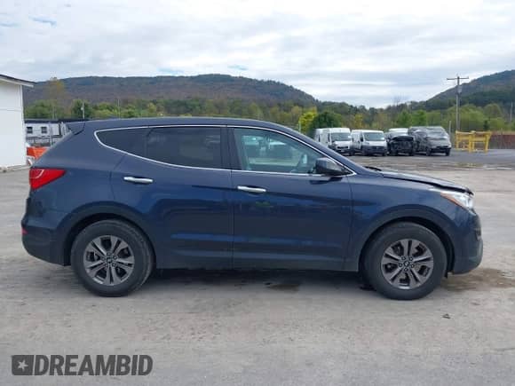 2016 Hyundai Santa Fe with VIN 5XYZTDLB8GG360835, listed as a IAAI auction lot 43442812 with 118,846 mi miles and . Bid and sale history available at DreamBid. Image 13.
