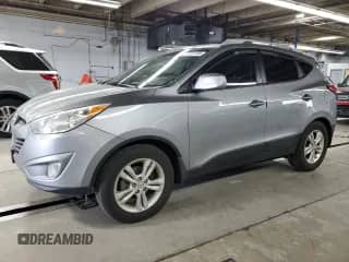 2011 Hyundai Tucson GLS с VIN KM8JU3AC5BU174947, выставлен на аукционе Copart как лот 81733185 с пробегом 236 679 миль миль и Списание • Salvage title. История ставок и продаж доступна на DreamBid. Изображение 1.