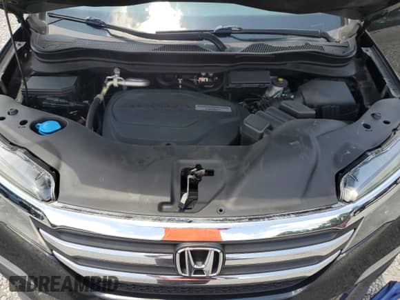 2017 Honda Pilot EX-L z VIN 5FNYF5H76HB025899, wystawiony jako Copart lot #63970435 z przebiegiem 142 976 mil mil oraz Szkoda całkowita • Salvage title. Historia ofert i sprzedaży dostępna na DreamBid. Obrazek 12.