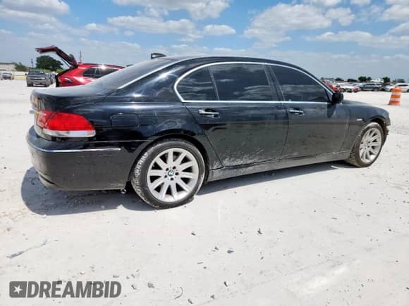 2006 BMW 7 Series 750Li с VIN WBAHN83546DT32967, выставлен на аукционе Copart как лот 66504795 с пробегом Не указан миль и Списание • Salvage title. История ставок и продаж доступна на DreamBid. Изображение 3.
