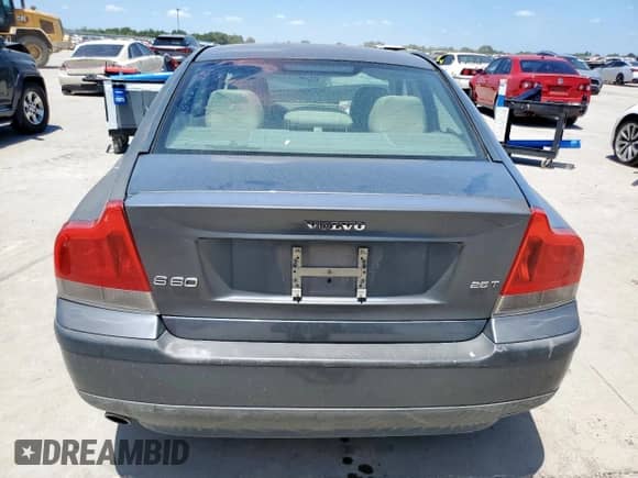 2004 Volvo S60 с VIN YV1RS59V042323000, выставлен на аукционе Copart как лот 66625555 с пробегом 210 230 миль миль и Списание • Salvage title. История ставок и продаж доступна на DreamBid. Изображение 6.