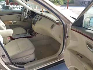 2007 Hyundai Azera SE z VIN KMHFC46F27A188475, wystawiony jako IAAI lot #43593528 z przebiegiem 149 992 mil mil oraz . Historia ofert i sprzedaży dostępna na DreamBid. Obrazek 5.