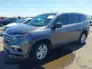 2017 Honda Pilot LX с VIN 5FNYF5H10HB003053, выставлен на аукционе IAAI как лот 43336847 с пробегом 54 727 миль миль и . История ставок и продаж доступна на DreamBid. Изображение 17.