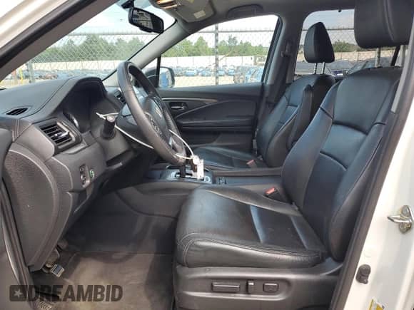 2018 Honda Pilot EX-L z VIN 5FNYF6H88JB032745, wystawiony jako Copart lot #59541055 z przebiegiem 95 341 mil mil oraz Szkoda całkowita • Salvage title. Historia ofert i sprzedaży dostępna na DreamBid. Obrazek 7.