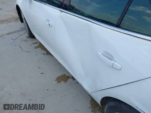 2015 Chevrolet Malibu LT с VIN 1G11C5SL5FF198752, выставлен на аукционе IAAI как лот 43349177 с пробегом 177 943 миль миль и . История ставок и продаж доступна на DreamBid. Изображение 14.
