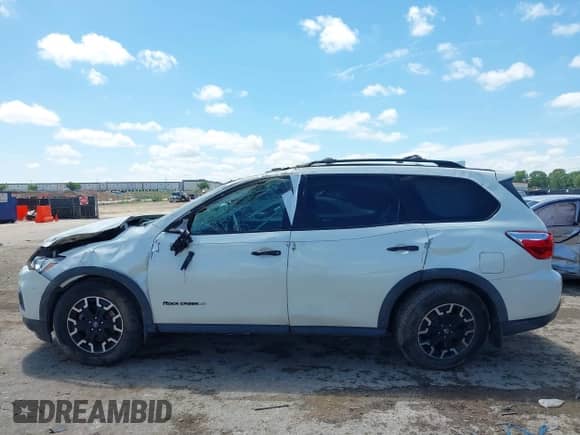 2019 Nissan Pathfinder SV с VIN 5N1DR2MN6KC649761, выставлен на аукционе IAAI как лот 42212915 с пробегом 85 909 миль миль и . История ставок и продаж доступна на DreamBid. Изображение 14.