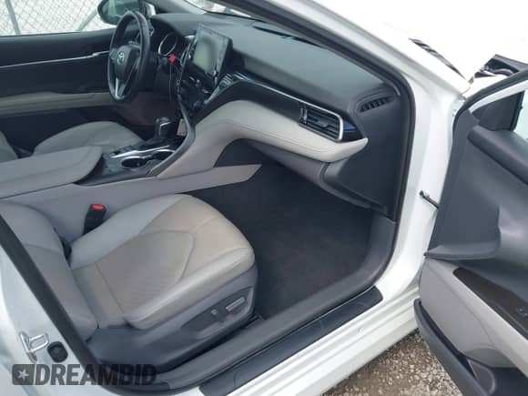 2021 Toyota Camry Hybrid XLE with VIN 4T1F31AKXMU556673, listed as a IAAI auction lot 42018439 with 56,429 mi miles and . Bid and sale history available at DreamBid. Image 5.