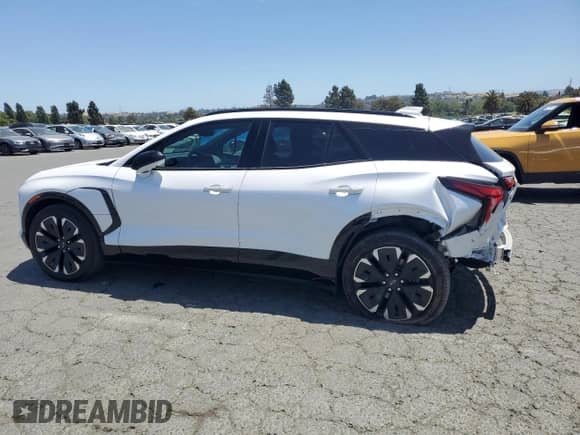 2024 Chevrolet Blazer EV eAWD RS z VIN 3GNKDCRJ4RS287236, wystawiony jako Copart lot #61030045 z przebiegiem 6 466 mil mil oraz Szkoda całkowita • Salvage title. Historia ofert i sprzedaży dostępna na DreamBid. Obrazek 2.