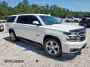 2017 Chevrolet Suburban LT с VIN 1GNSCHKC1HR375772, выставлен на аукционе Copart как лот 71310465 с пробегом 175 805 миль миль и Списание • Salvage title. История ставок и продаж доступна на DreamBid. Изображение 4.