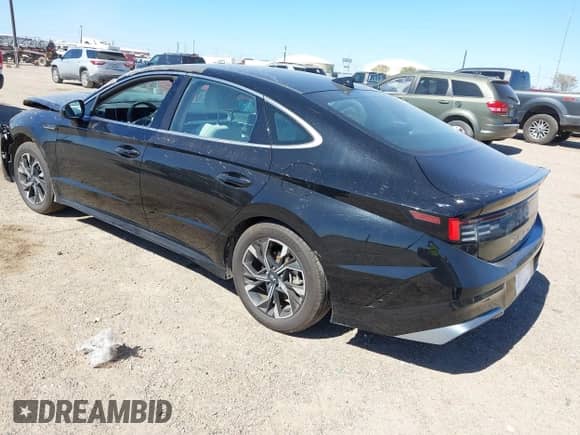 2024 Hyundai Sonata SEL с VIN KMHL64JA1RA379765, выставлен на аукционе IAAI как лот 43558692 с пробегом 40 587 миль миль и . История ставок и продаж доступна на DreamBid. Изображение 3.