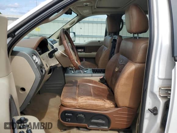 2007 Ford F-150 XLT with VIN 1FTPW12V47KA96001, listed as a Copart auction lot 84276695 with 120,479 mi miles and Salvage title. Bid and sale history available at DreamBid. Image 7.