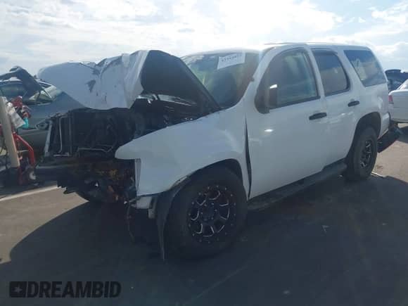 2013 Chevrolet Tahoe Commercial с VIN 1GNLC2E07DR273132, выставлен на аукционе IAAI как лот 43354815 с пробегом 133 140 миль миль и . История ставок и продаж доступна на DreamBid. Изображение 2.