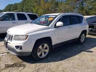 2014 Jeep Compass Latitude с VIN 1C4NJDEB5ED706790, выставлен на аукционе Copart как лот 84620245 с пробегом 158 034 миль миль и Списание • Salvage title. История ставок и продаж доступна на DreamBid. Изображение 1.