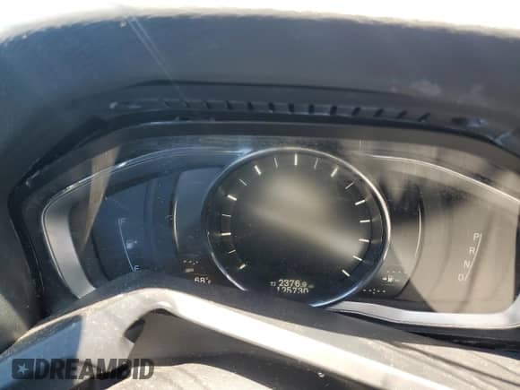 2017 Volvo S60 Dynamic с VIN YV140MTL9H2428884, выставлен на аукционе Copart как лот 62934605 с пробегом 125 730 миль миль и Списание • Salvage title. История ставок и продаж доступна на DreamBid. Изображение 9.
