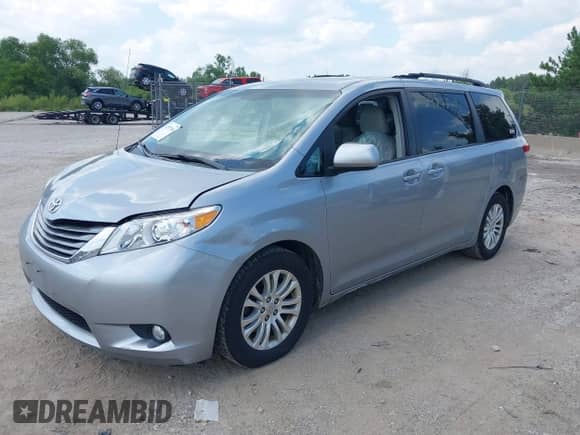 2012 Toyota Sienna XLE AAS with VIN 5TDYK3DC4CS276637, listed as a IAAI auction lot 42977304 with 167,999 mi miles and . Bid and sale history available at DreamBid. Image 17.