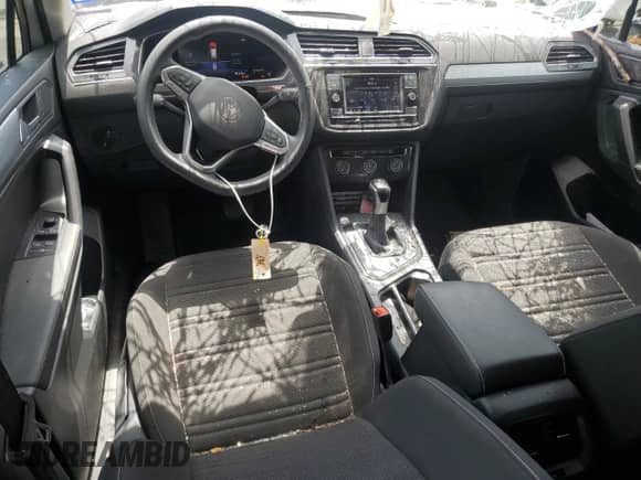 2022 Volkswagen Tiguan S с VIN 3VV1B7AXXNM045651, выставлен на аукционе Copart как лот 64000225 с пробегом 11 748 миль миль и Чистый • Clean title. История ставок и продаж доступна на DreamBid. Изображение 8.