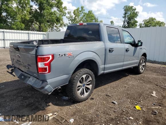2020 Ford F-150 XL z VIN 1FTEW1EP3LKD13035, wystawiony jako Copart lot #68624795 z przebiegiem 105 982 mil mil oraz Szkoda całkowita • Salvage title. Historia ofert i sprzedaży dostępna na DreamBid. Obrazek 3.