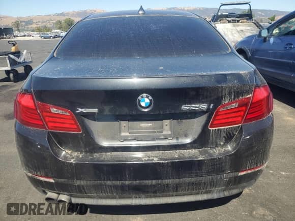 2013 BMW 5 Series 528i xDrive with VIN WBAXH5C50DDW12173, listed as a Copart auction lot 67232295 with 145,529 mi miles and Clean title. Bid and sale history available at DreamBid. Image 6.