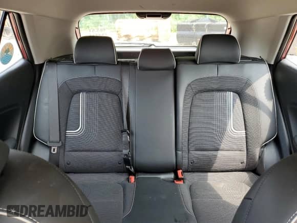 2023 Hyundai Venue Limited с VIN KMHRC8A33PU270490, выставлен на аукционе Copart как лот 59895495 с пробегом 18 912 миль миль и Списание • Salvage title. История ставок и продаж доступна на DreamBid. Изображение 10.