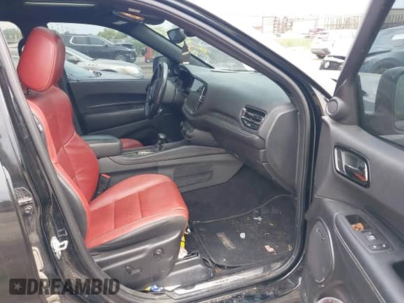 2022 Dodge Durango SRT 392 z VIN 1C4SDJGJ6NC133076, wystawiony jako IAAI lot #42492849 z przebiegiem 54 966 mil mil oraz . Historia ofert i sprzedaży dostępna na DreamBid. Obrazek 5.