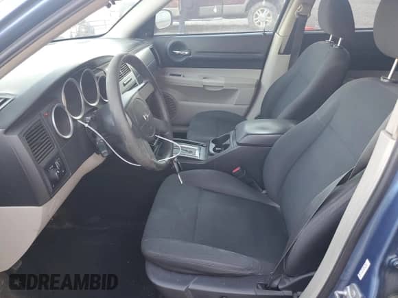 2007 Dodge Magnum с VIN 2D4FV47V67H754310, выставлен на аукционе Copart как лот 88912245 с пробегом 368 850 миль миль и Списание • Salvage title. История ставок и продаж доступна на DreamBid. Изображение 7.