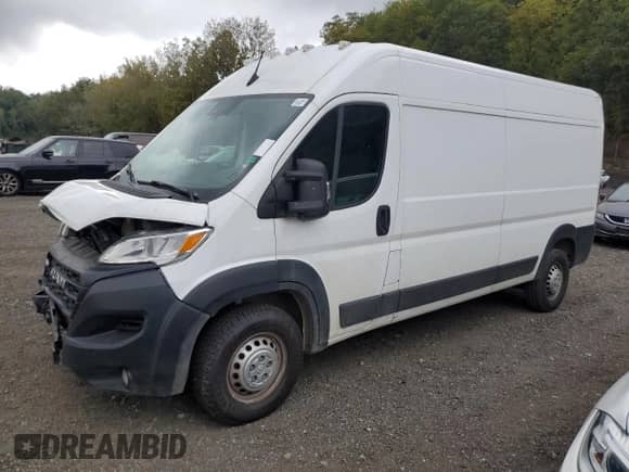 2025 Ram ProMaster Cargo Tradesman с VIN 3C6LRVDG1SE521527, выставлен на аукционе Copart как лот 90949705 с пробегом 35 538 миль миль и Списание • Salvage title. История ставок и продаж доступна на DreamBid. Изображение 1.