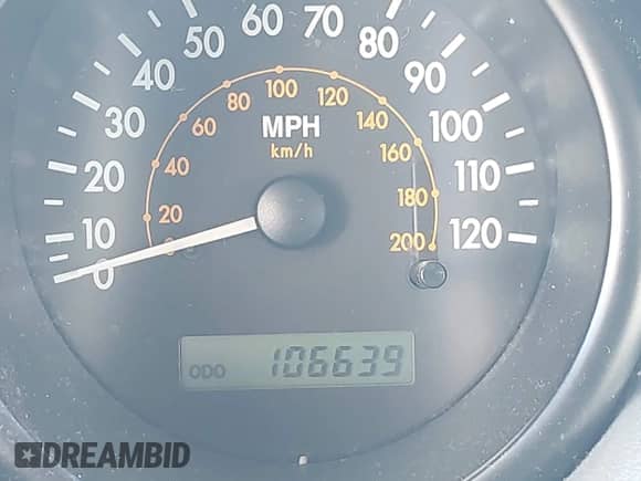 2004 Chevrolet Aveo z VIN KL1TD52654B240193, wystawiony jako IAAI lot #42239495 z przebiegiem 106 639 mil mil oraz . Historia ofert i sprzedaży dostępna na DreamBid. Obrazek 12.