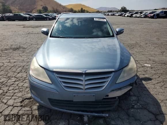 2010 Hyundai Genesis с VIN KMHGC4DF5AU105246, выставлен на аукционе Copart как лот 81300535 с пробегом 176 734 миль миль и Списание • Salvage title. История ставок и продаж доступна на DreamBid. Изображение 5.