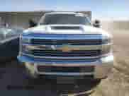 2017 Chevrolet Silverado 3500HD Work Truck с VIN 1GC4KYCY8HF198444, выставлен на аукционе Copart как лот 43447745 с пробегом 153 956 миль миль и Списание • Salvage title. История ставок и продаж доступна на DreamBid. Изображение 5.