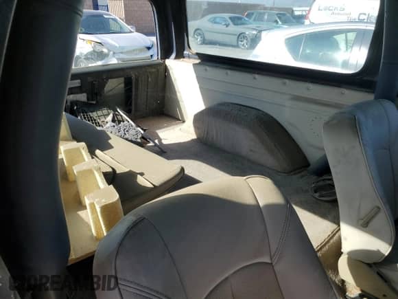 1975 Chevrolet Blazer с VIN CCY185F151799, выставлен на аукционе Copart как лот 78924764 с пробегом Не указан миль и Чистый • Clean title. История ставок и продаж доступна на DreamBid. Изображение 11.