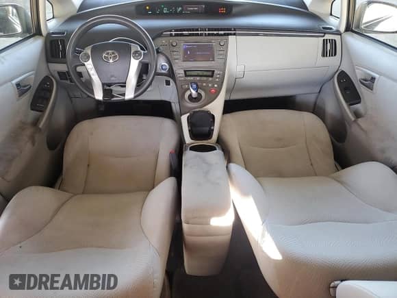 2012 Toyota Prius One с VIN JTDKN3DU1C1614434, выставлен на аукционе Copart как лот 89698905 с пробегом 178 722 миль миль и Списание • Salvage title. История ставок и продаж доступна на DreamBid. Изображение 8.