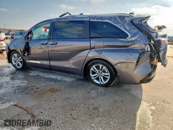 2023 Toyota Sienna Platinum с VIN 5TDESKFC1PS107059, выставлен на аукционе Copart как лот 59583485 с пробегом Не указан миль и Списание • Salvage title. История ставок и продаж доступна на DreamBid. Изображение 2.