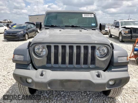 2018 Jeep Wrangler Sport with VIN 1C4GJXAG5JW303631, listed as a Copart auction lot 69999165 with 106,170 mi miles and Salvage title. Bid and sale history available at DreamBid. Image 5.