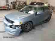 2017 Volvo S60 Inscription с VIN LYV402HK7HB138376, выставлен на аукционе IAAI как лот 42227426 с пробегом 77 769 миль миль и . История ставок и продаж доступна на DreamBid. Изображение 18.