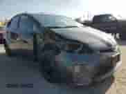 2015 Toyota Prius Persona Series z VIN JTDKN3DU4F0413721, wystawiony jako Copart lot #82659745 z przebiegiem 218 152 mil mil oraz Szkoda całkowita • Salvage title. Historia ofert i sprzedaży dostępna na DreamBid. Obrazek 4.