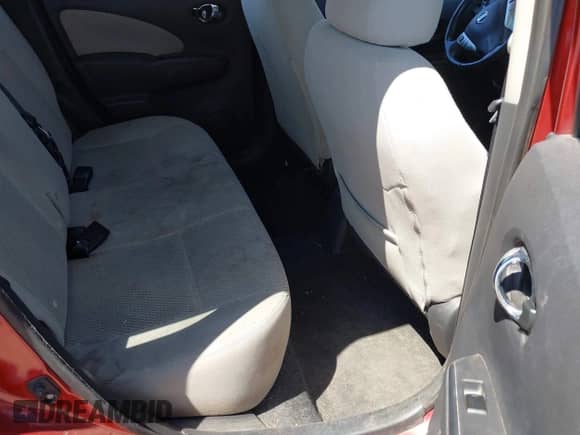 2016 Nissan Note S Plus z VIN 3N1CE2CP8GL373726, wystawiony jako IAAI lot #42166981 z przebiegiem 265 881 mil mil oraz . Historia ofert i sprzedaży dostępna na DreamBid. Obrazek 8.