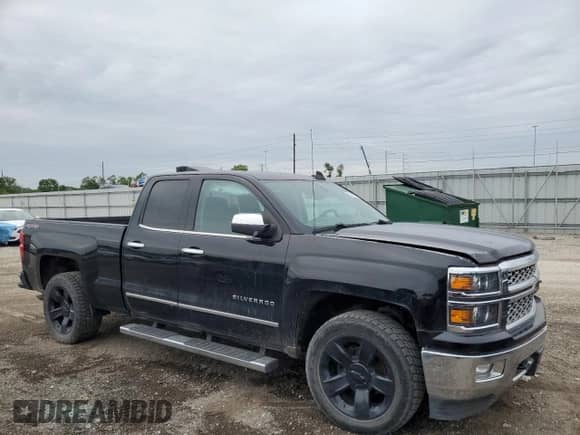2015 Chevrolet Silverado 1500 LTZ z VIN 1GCVKSEC9FZ170389, wystawiony jako Copart lot #65356595 z przebiegiem 102 268 mil mil oraz Szkoda całkowita • Salvage title. Historia ofert i sprzedaży dostępna na DreamBid. Obrazek 4.
