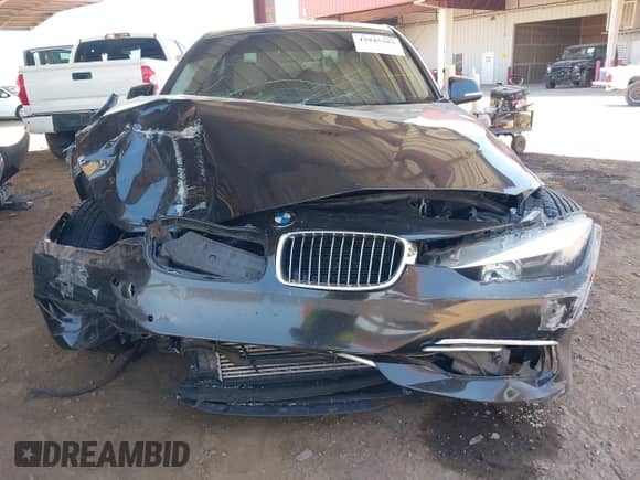 2012 BMW 3 Series 328i с VIN WBA3A5C57CF343577, выставлен на аукционе IAAI как лот 42945383 с пробегом 110 868 миль миль и . История ставок и продаж доступна на DreamBid. Изображение 12.