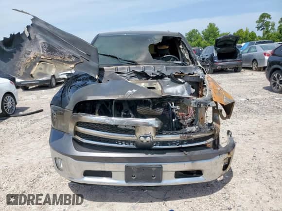 2021 Ram 1500 Tradesman z VIN 1C6RR6FG9MS576255, wystawiony jako Copart lot #66906495 z przebiegiem Nie podano mil oraz Nie do naprawy • Non repairable. Historia ofert i sprzedaży dostępna na DreamBid. Obrazek 5.