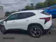 2024 Chevrolet Trax 1RS с VIN KL77LGE24RC085233, выставлен на аукционе IAAI как лот 43039867 с пробегом 37 830 миль миль и . История ставок и продаж доступна на DreamBid. Изображение 15.