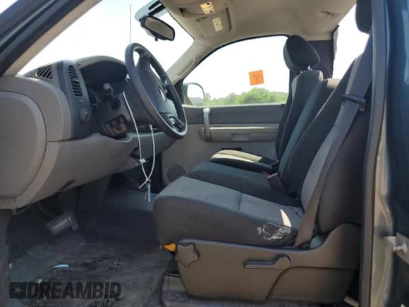 2009 Chevrolet Silverado 1500 Work Truck with VIN 1GCEC14X39Z200289, listed as a Copart auction lot 68200655 with Not provided miles and Salvage title. Bid and sale history available at DreamBid. Image 7.