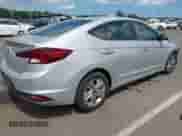 2019 Hyundai Elantra SEL с VIN KMHD84LF6KU784726, выставлен на аукционе IAAI как лот 42757564 с пробегом 41 203 миль миль и . История ставок и продаж доступна на DreamBid. Изображение 4.