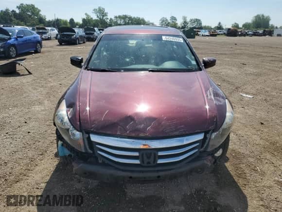 2011 Honda Accord EX z VIN 1HGCP3F78BA002351, wystawiony jako Copart lot #64240935 z przebiegiem 87 057 mil mil oraz Szkoda całkowita • Salvage title. Historia ofert i sprzedaży dostępna na DreamBid. Obrazek 5.